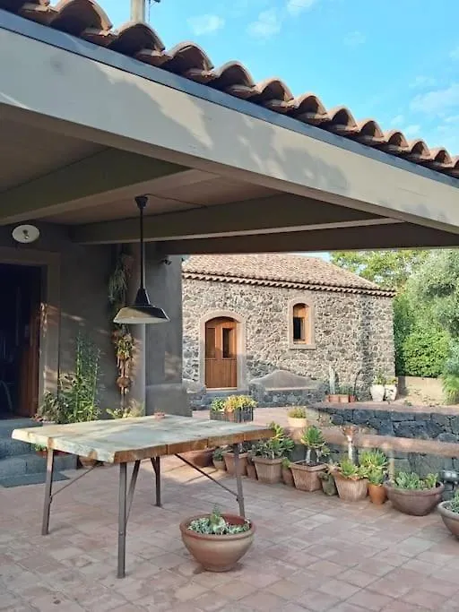 Casa Varanni Fleri 0*,